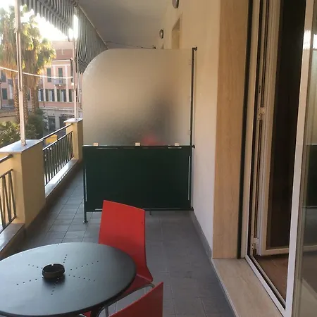 Affittacamere Le Di Nana' Sanremo